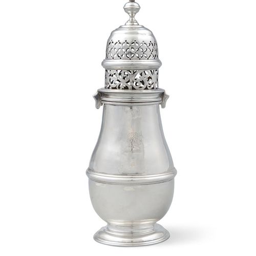 Null A VICTORIAN SILVER SUGAR SHAKER, London 1893, Elkington & Co Ltd., con fini&hellip;