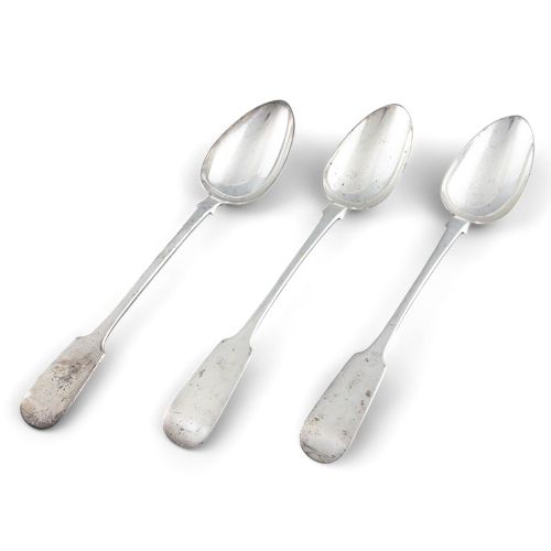 Null A PAIR OF SILVER FIDDLE PATTERN SERVING SPOONS, Glasgow, c.1841, mark of Pe&hellip;