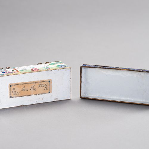 A CANTON ENAMEL BOX A CANTON ENAMEL BOX
China, 19th century. A rectangular box w&hellip;