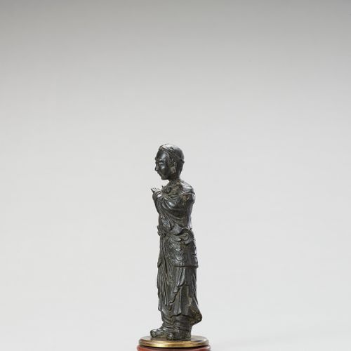 A BRONZE FIGURE OF A LUOHAN, MING BRONZE-FIGUR EINES LUOHAN, MING
China, Ming-Dy&hellip;