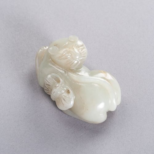 A CELADON JADE ‘CAT AND BUTTERFLY’ PENDANT, LATE QING TO REPUBLIC PENDANT "CHAT &hellip;
