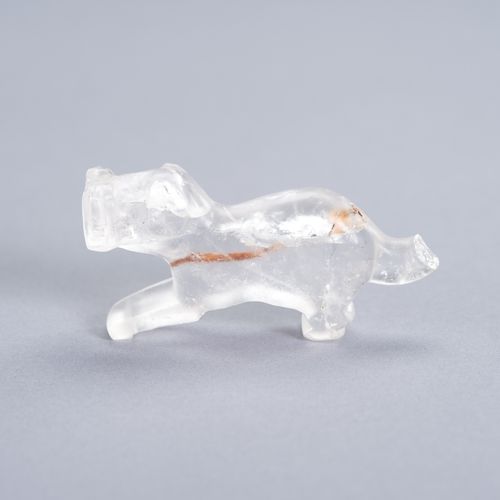 A PYU ROCK CRYSTAL TALISMAN OF A TIGER WITH CUB IN ITS MOUTH TALISMAN EN CRYSTAL&hellip;