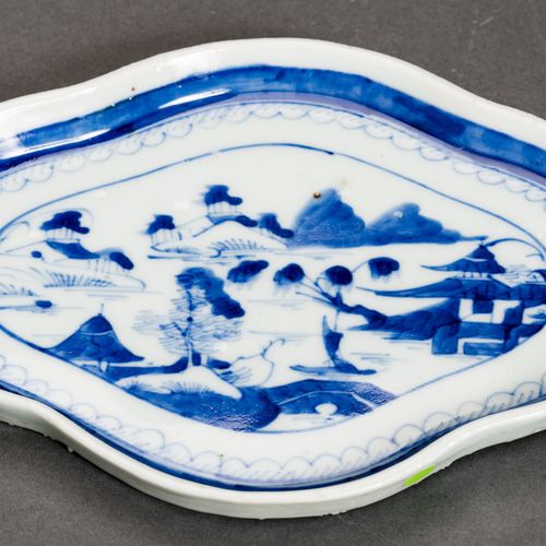 FLAT PLATE PLATEAU PLAT
Chine, dynastie Qing, XIXe siècle. Porcelaine bleue et b&hellip;