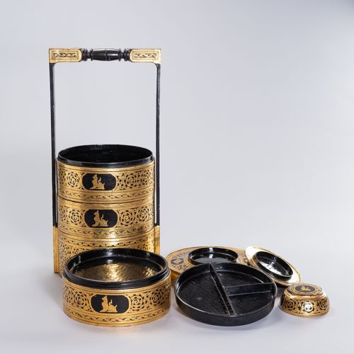 A LARGE DRY LACQUER TIFFIN CARRIER A LARGE DRY LACQUER TIFFIN CARRIER
Burma, 188&hellip;