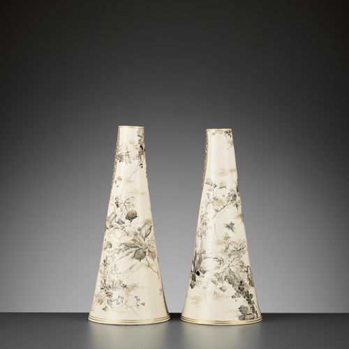 KINKOZAN: A LARGE PAIR OF SATSUMA EARTHENWARE CONICAL VASES KINKOZAN: Kinkozan
,&hellip;