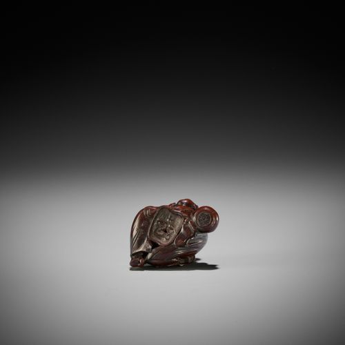 MASATOSHI: A FINE WOOD SHUNGA NETSUKE OF A WOMAN WITH TENGU MASK MASATOSHI : A F&hellip;