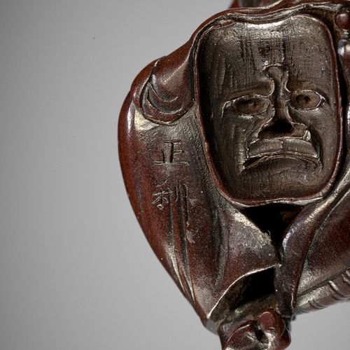 MASATOSHI: A FINE WOOD SHUNGA NETSUKE OF A WOMAN WITH TENGU MASK MASATOSHI: UN N&hellip;