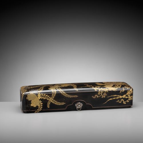 A LACQUER FUBAKO (DOCUMENT BOX) WITH HO-O BIRD AND PAULOWNIA Giappone, XIX secol&hellip;
