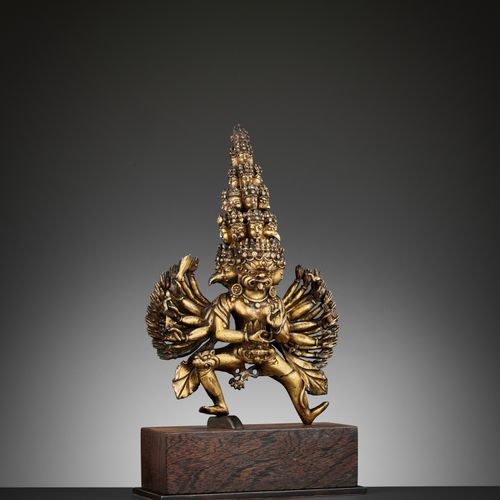 A LARGE GILT BRONZE FIGURE OF CHAKRASAMVARA, QING DYNASTY 清代大型 镀金青铜雕像 中国，1644 19&hellip;