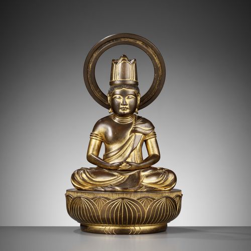 A RARE GILT BRONZE FIGURE OF DAINICHI NYORAI (MAHAVAIROCANA) RARE FIGURE EN BRON&hellip;