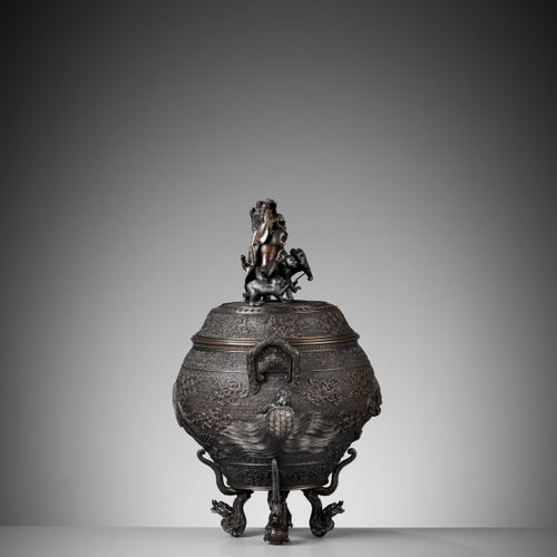 OSHIMA JOUN: A SUPERB AND LARGE BRONZE KORO AND COVER WITH MYTHICAL BEASTS AND S&hellip;