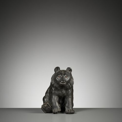 OMORI MITSUMOTO: A RARE AND CHARMING BRONZE OKIMONO OF A BEAR OMORI MITSUMOTO : &hellip;