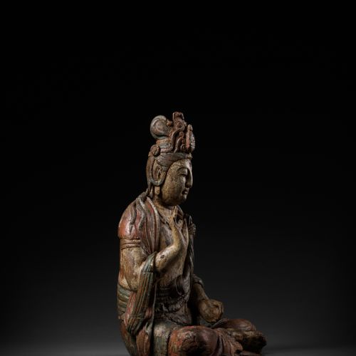 A POLYCHROME PAINTED WOOD FIGURE OF GUANYIN, MING DYNASTY A POLYCHROME PAINTED W&hellip;