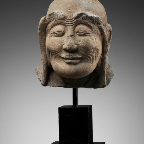 AN UNUSUAL SANDSTONE HEAD OF THE LUOHAN ASITA, SONG TO MING DYNASTY 一件不寻常的罗汉安石头，&hellip;