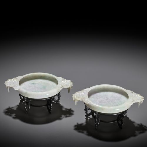 A PAIR OF RARE MUGHAL-STYLE JADEITE MARRIAGE BOWLS, LATE QING DYNASTY PAR DE RAR&hellip;