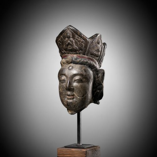 A MAGNIFICENT LIMESTONE HEAD OF GUANYIN, YUAN TO MING DYNASTY MAGNIFICENT LIMEST&hellip;