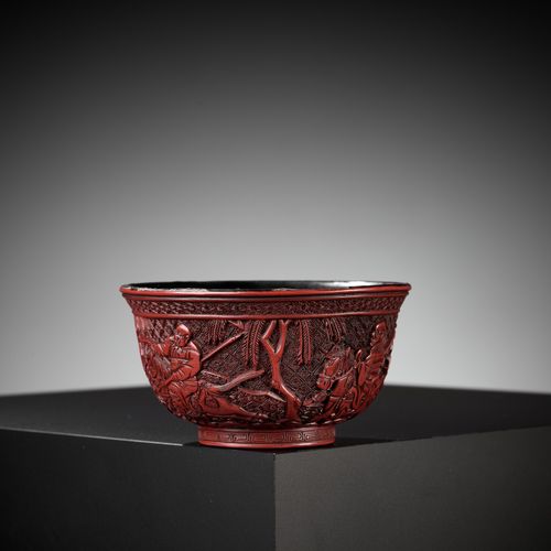 A RARE RED LACQUER 'MONGOL HUNT' BOWL, ATTRIBUTED TO ZHOU ZHU RARE VERRE EN LACQ&hellip;