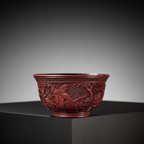 A RARE RED LACQUER 'MONGOL HUNT' BOWL, ATTRIBUTED TO ZHOU ZHU 罕见的红釉 "蒙古狩猎 "碗，据说是&hellip;