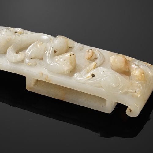 A 4-PART WHITE AND RUSSET JADE SWORD FITTING, WESTERN HAN UN ACCESSORIO PER SPAD&hellip;