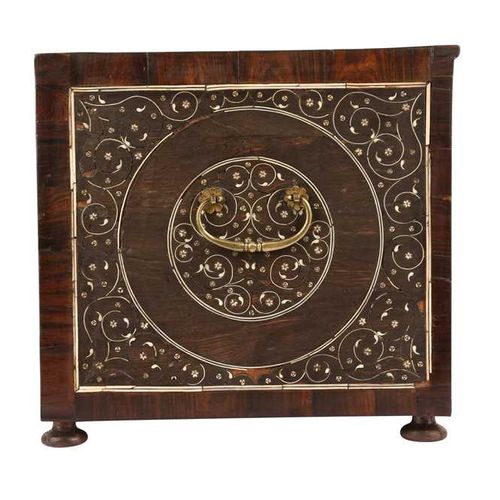 A LATE 17TH / EARLY 18TH CENTURY INDO-PORTUGUESE ROSEWOOD AND IVORY TABLE CABINE&hellip;