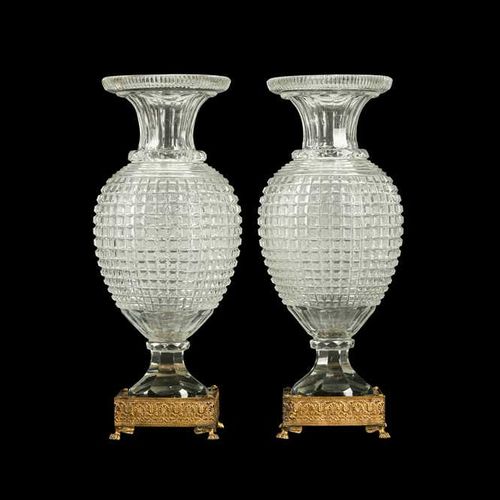 A PAIR OF EARLY 20TH CENTURY ORMOLU AND CUT GLASS VASES, POSSIBLY BACCARAT PAIRE&hellip;