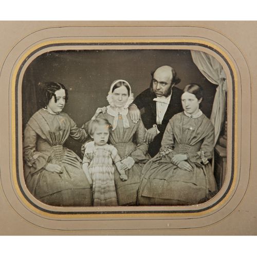 Daguerreian Unknown c.1850 Daguerreian Unknown c.1850 PORTRAIT OF A EUROPEAN FAM&hellip;