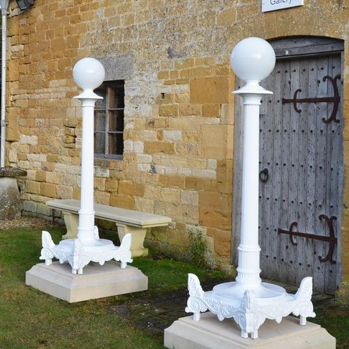 Null Sealed Bid Auction
Garden Lighting: A pair of rare cast iron lamps

mid 19t&hellip;