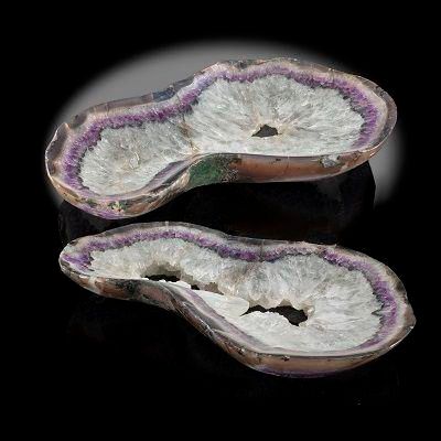 Null Sealed Bid Auction
Minerals: A set of two amethyst shallow bowls

Brazil

e&hellip;