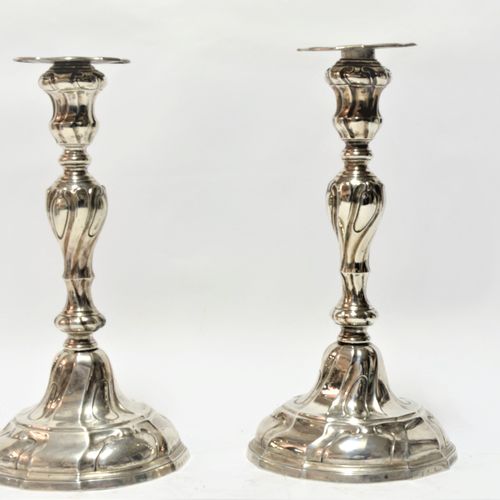 MONS MONS XVIIIth 
Pair of silver torches, twisted shape, hallmark of Mons in 17&hellip;