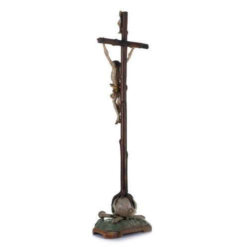 Cristo sulla croce, in legno di tiglio scolpito e laccato Christus am Kreuz, ges&hellip;
