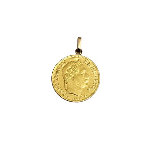 Null PEZZO Napoleone d'oro da 10 franchi montato come ciondolo 
Peso: 4,3 g