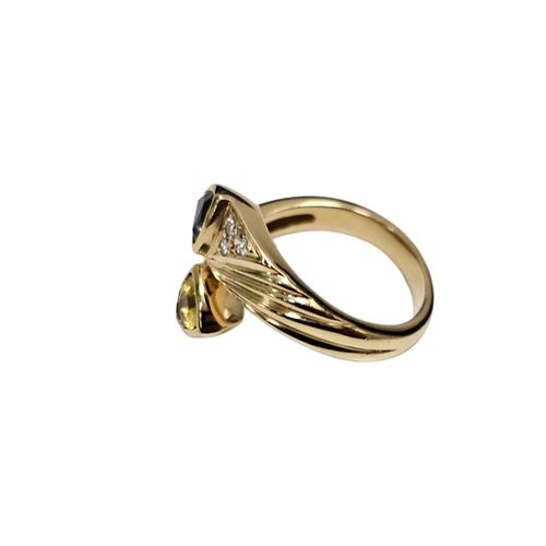 Null MEZZA PARATA in oro giallo 750° comprendente : 
anello toi et moi con zaffi&hellip;