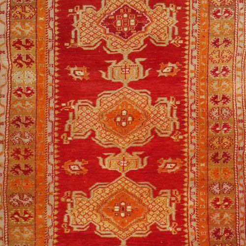Null Tapis en laine d'Oushak, Tapis en laine d'Oushak, vers 1900-1910, Anatolie &hellip;