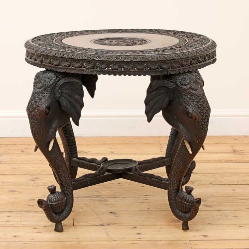Null Table centrale en bois de rose sculpté, Table centrale en bois de rose scul&hellip;