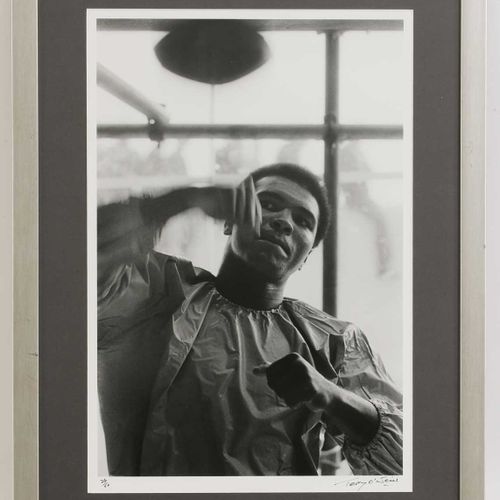 Null Terry O'Neill (1938-2019) ?Terry O'Neill (1938-2019) "Muhammad Ali, Speedba&hellip;