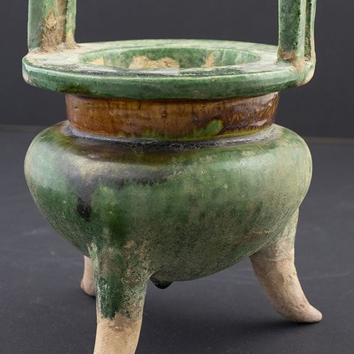 Null Asian art and objects - A Chinese sancai glazed tripod censer with handles &hellip;