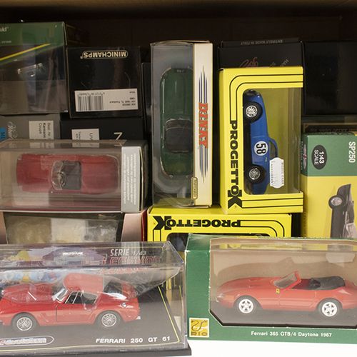 Null Modeling - Cars - 22 Different DieCast Models including; 8x Ferrari, 5x VW,&hellip;