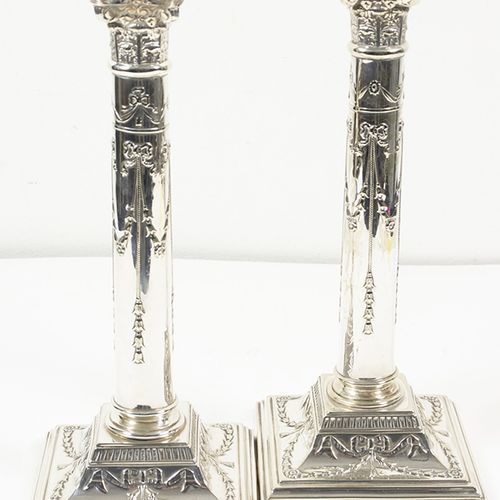 Null Silver plated and gilt objects - Pair of silver plated column neoclassical &hellip;