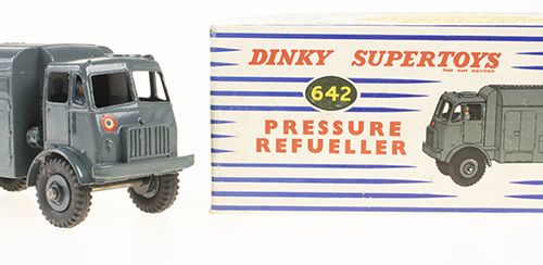 Null Modeling - Cars - Dinky Toys RAF Pressure Refueller #642 (1957), mint in or&hellip;