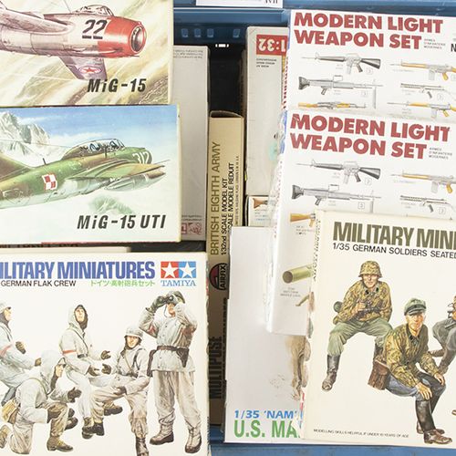 Null Modeling - Cars - 27 plastic model kits of military subjects, Airfix, Match&hellip;