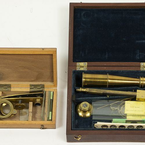 Null Instruments - Two miniature microscopes in wooden boxes