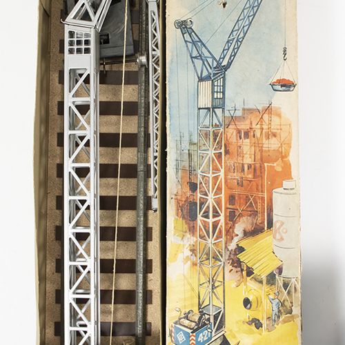 Null Toys and games - A toy construction crane in original box, D.B.G.M baukran &hellip;