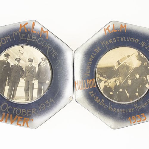 Null Bric-a-brac - Two KLM commemorative wall plates: 'Uiver, London-Melbourne -&hellip;