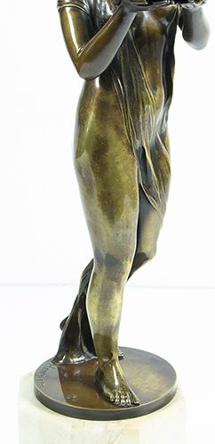 Null Statues, figures etc. - Madame Henry: A bronze sculpture of a nude female c&hellip;
