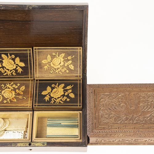 Null Bric-a-brac - A marquetry box containing four boxes with gaming counters, a&hellip;