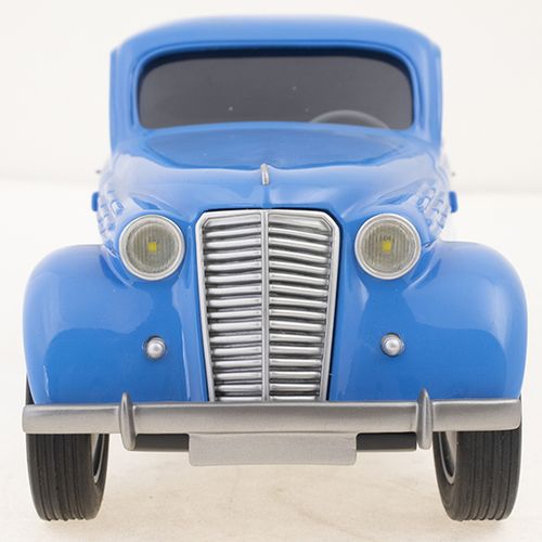 Null Modeling - Cars - Aroutcheff Renault Juva in Blue (2004), number 4 of only &hellip;