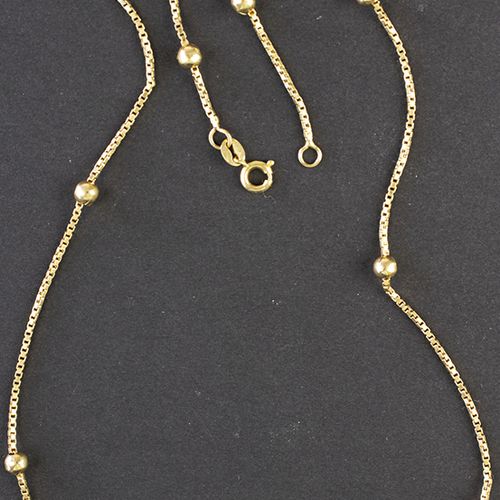 Null Gold jewellery and objects - 18k yellow gold box-link necklace with beads -&hellip;