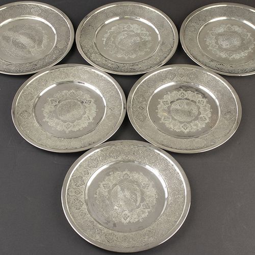 Null Silver objects - Miscellaneous - Six Persian silver plates with engraved fo&hellip;