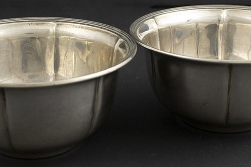 Null Silver objects - Miscellaneous - Two silver finger bowls with reeded rim, T&hellip;