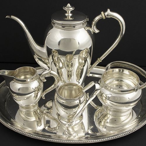 Null Silver objects - Netherlands - Four-piece silver coffee service, comprising&hellip;